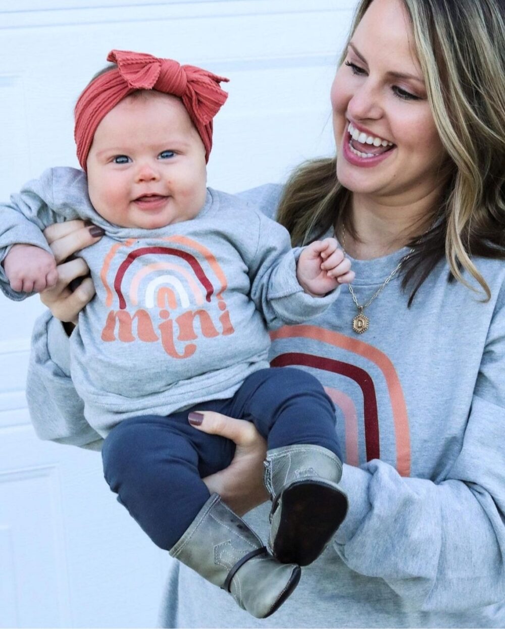 Mama & Mini Sweatshirts – Rainbow - Image 3