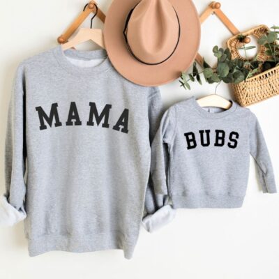 Family Sweatshirts – Arched